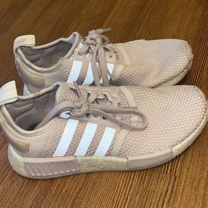 Light Pink Adidas Ultra Boost 6.5